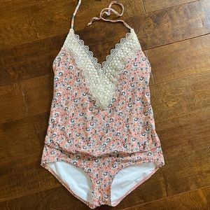 🎉Host Pick🎉 Sea Angel Maternity floral swimsuit- sz S